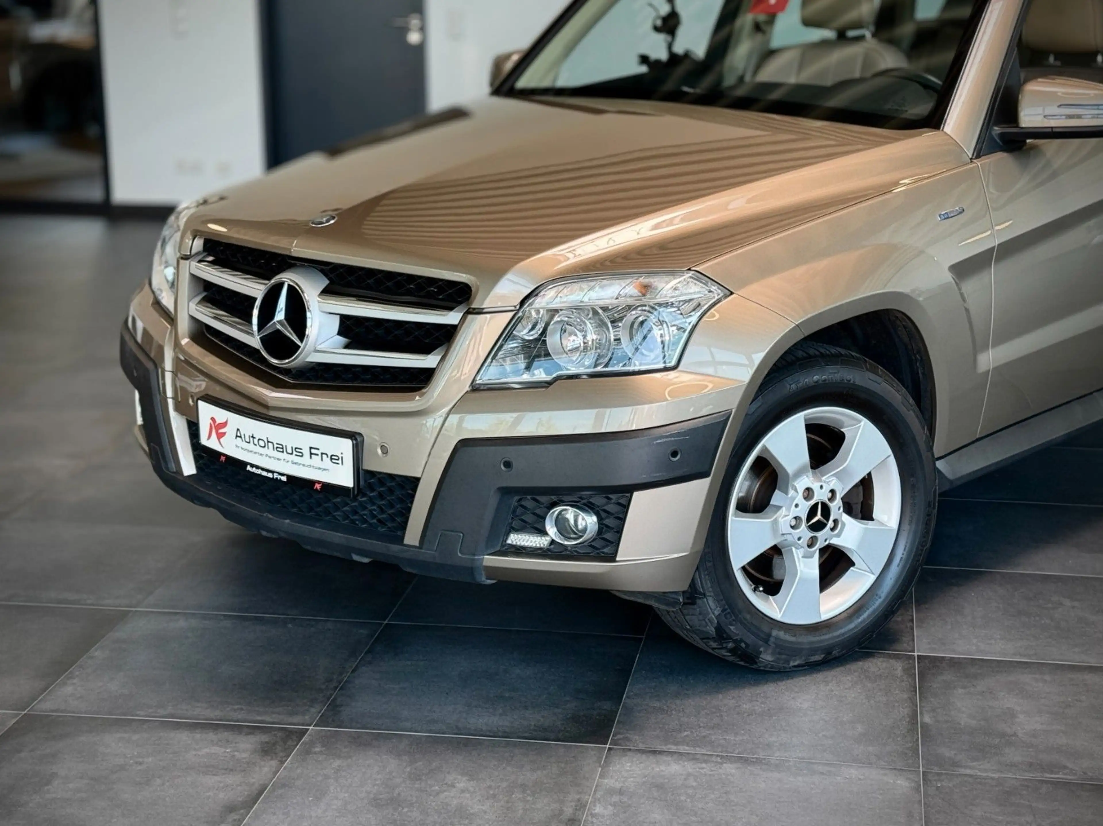 Mercedes-Benz GLK 220 CDI 4Matic *Traumhaft*Panorama*Memory* — photo 5