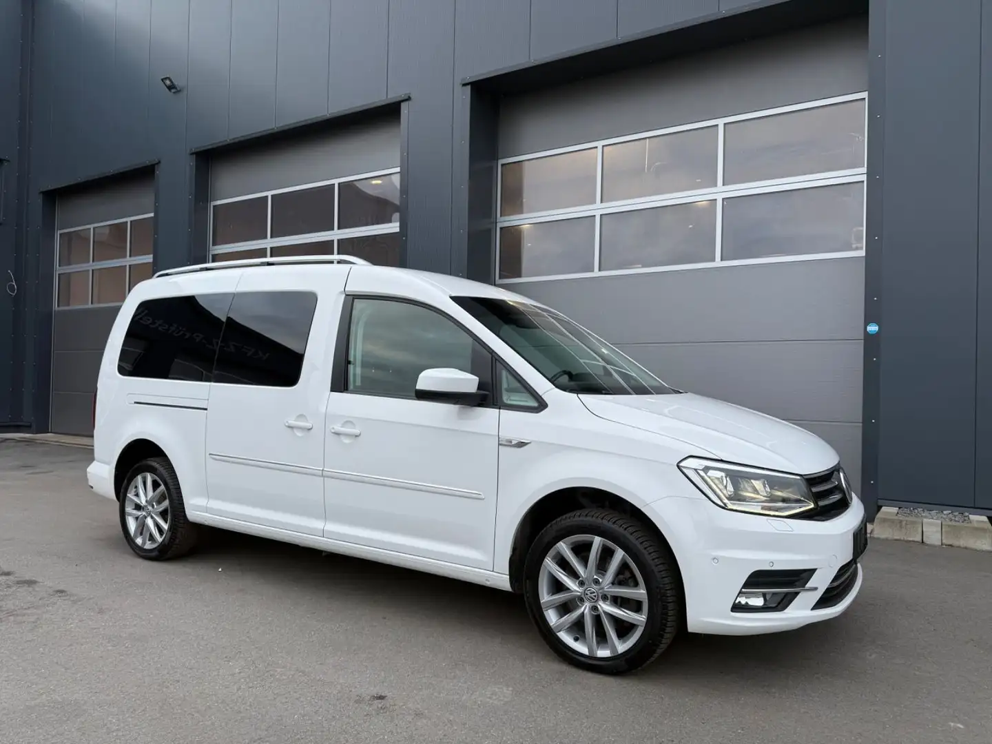 Volkswagen Caddy 1.4TSI Maxi Highline,Xenon,Kamera,ACC Weiß - 2