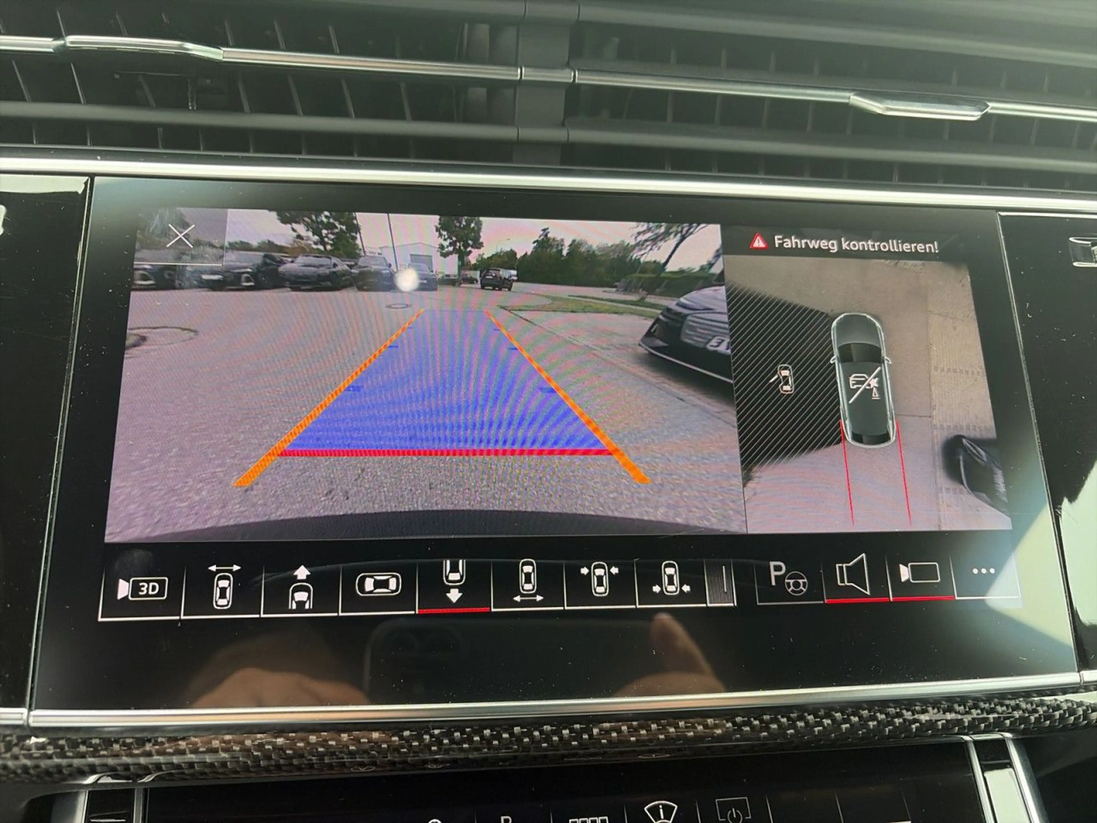Audi SQ8 SUV TFSI competition plus tiptr. AHK ACC HUD — photo 12