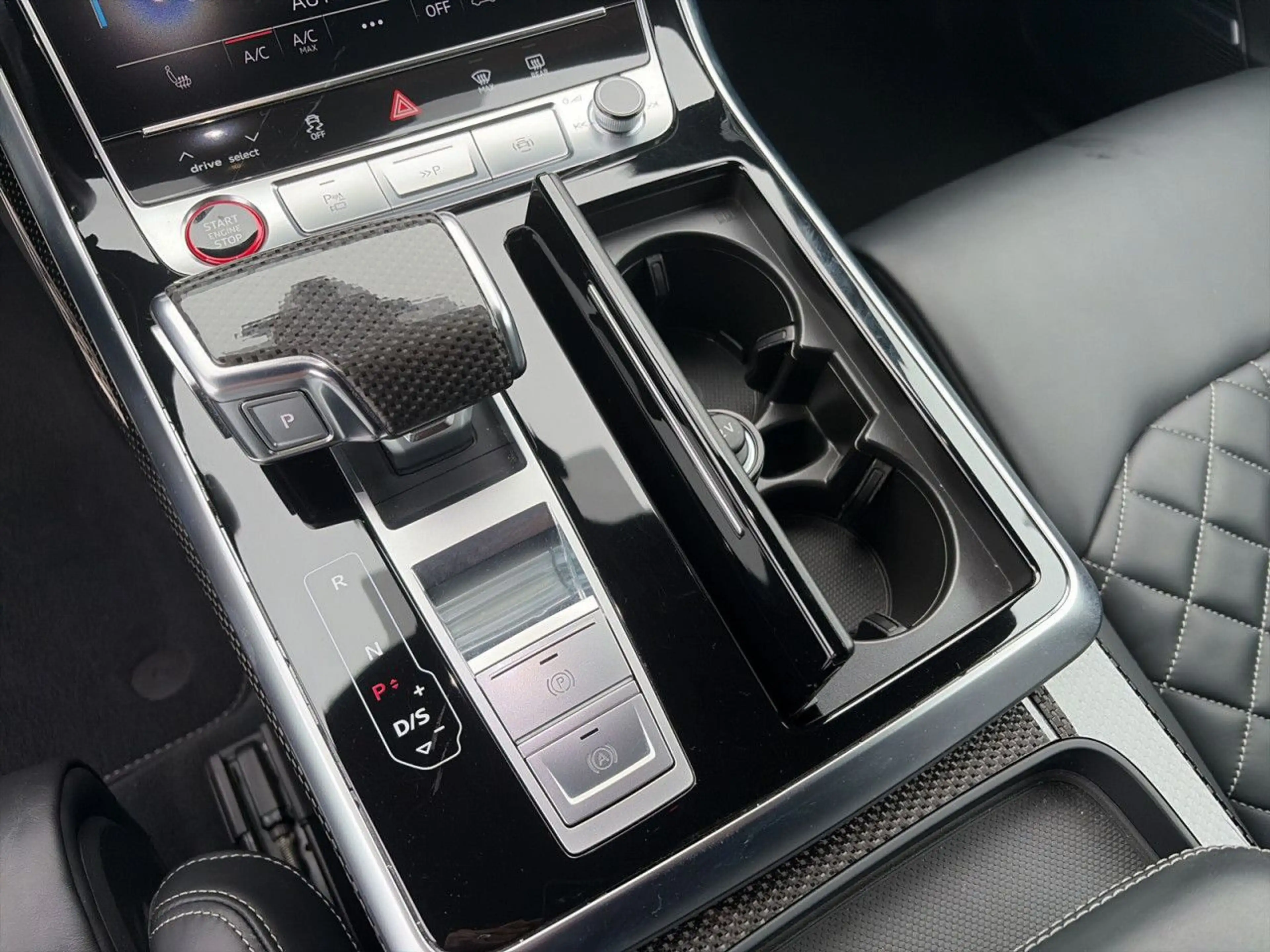 Audi SQ8 SUV TFSI competition plus tiptr. AHK ACC HUD — photo 14