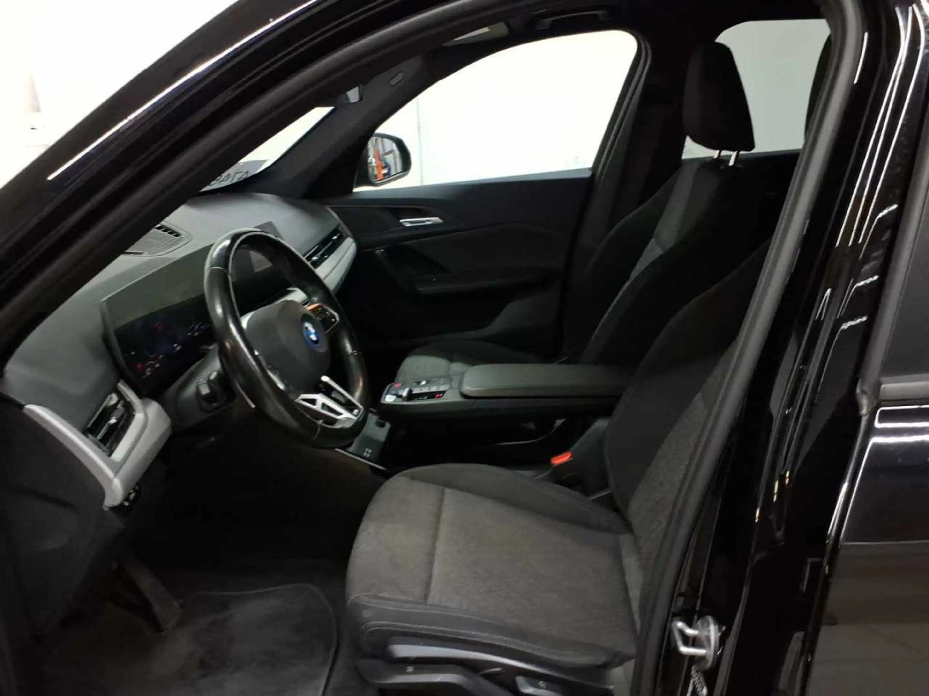 BMW X1 X1 xDrive25e Aut. Navi Pano AHK — photo 7
