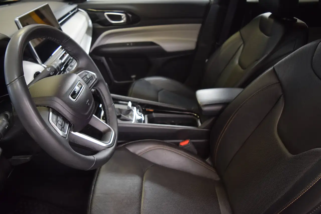 Jeep Compass снимка Jeep Compass