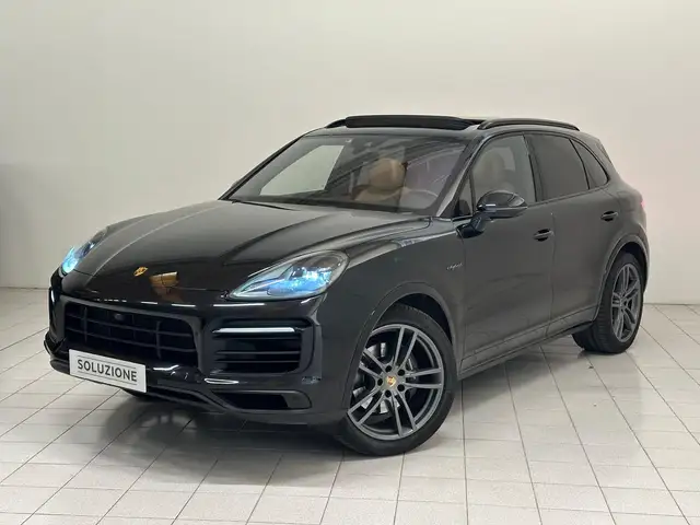 Porsche Cayenne Cayenne 3.0 V6 E-Hybrid Platinum Edition