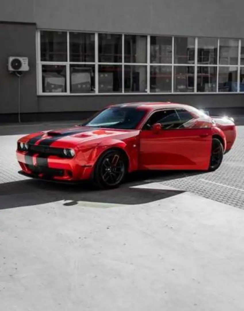 Dodge Challenger R/T Scat Pack Rojo - 2