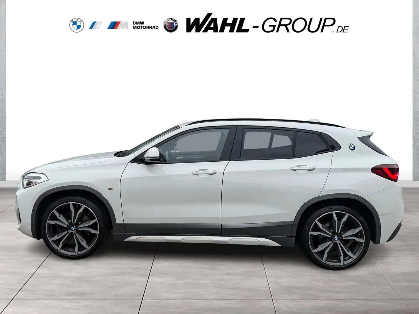 BMW X2 xDrive20i M Sport X AHK ACC HeadUp HarmanKardon Weiß - 2