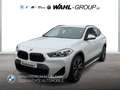 BMW X2 xDrive20i M Sport X AHK ACC HeadUp HarmanKardon Weiß - thumbnail 1