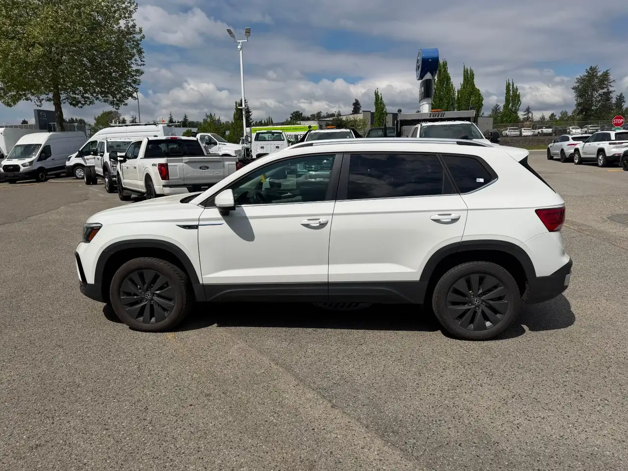 Volkswagen Taos снимка Volkswagen Taos
