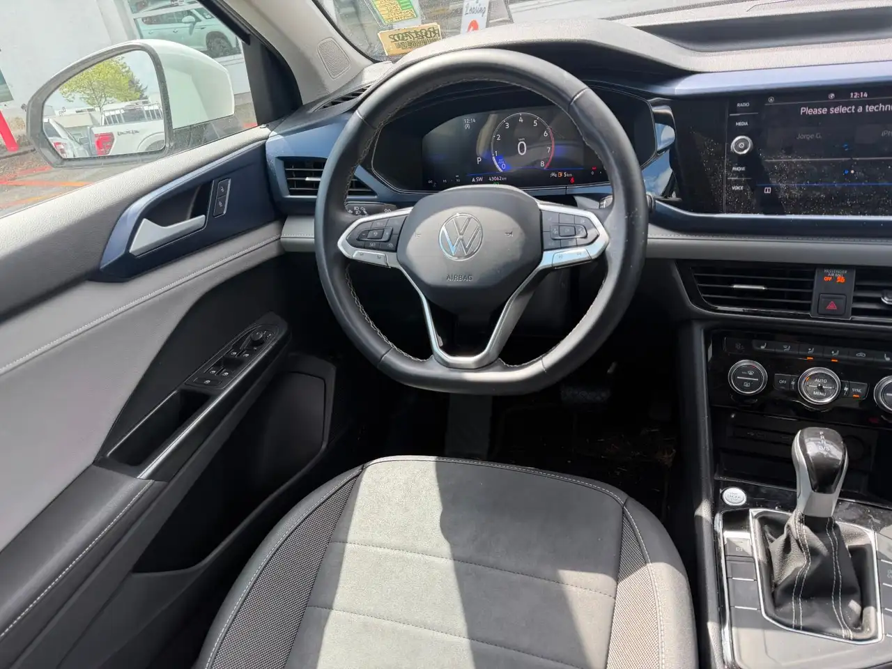 Volkswagen Taos снимка Volkswagen Taos