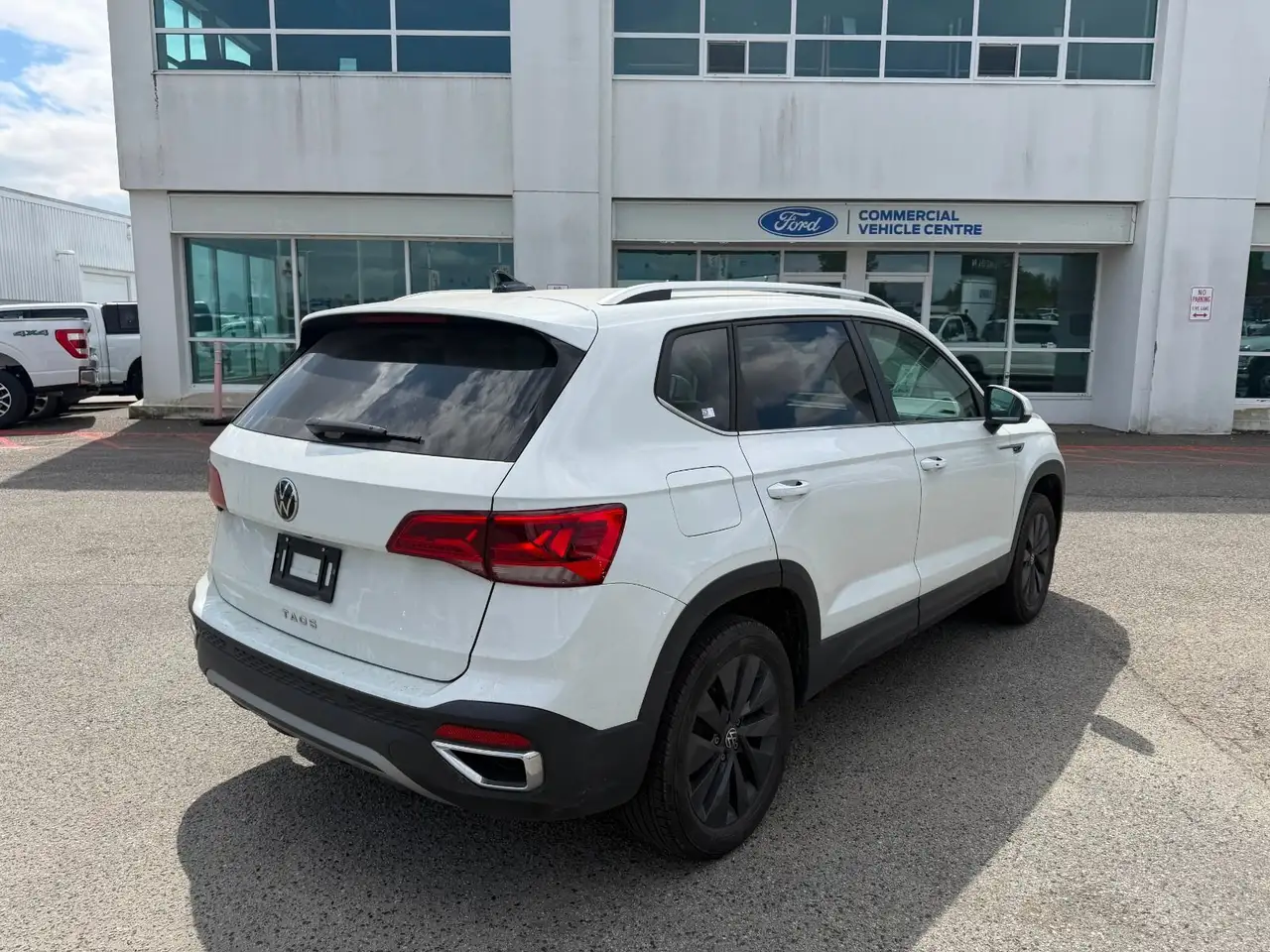 Volkswagen Taos снимка Volkswagen Taos