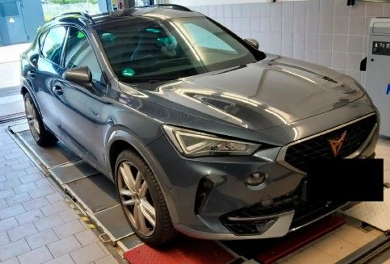 CUPRA Formentor VZ 4Drive *AHK*BEATS*FULL-LINK*MEMORY* Grau - 2