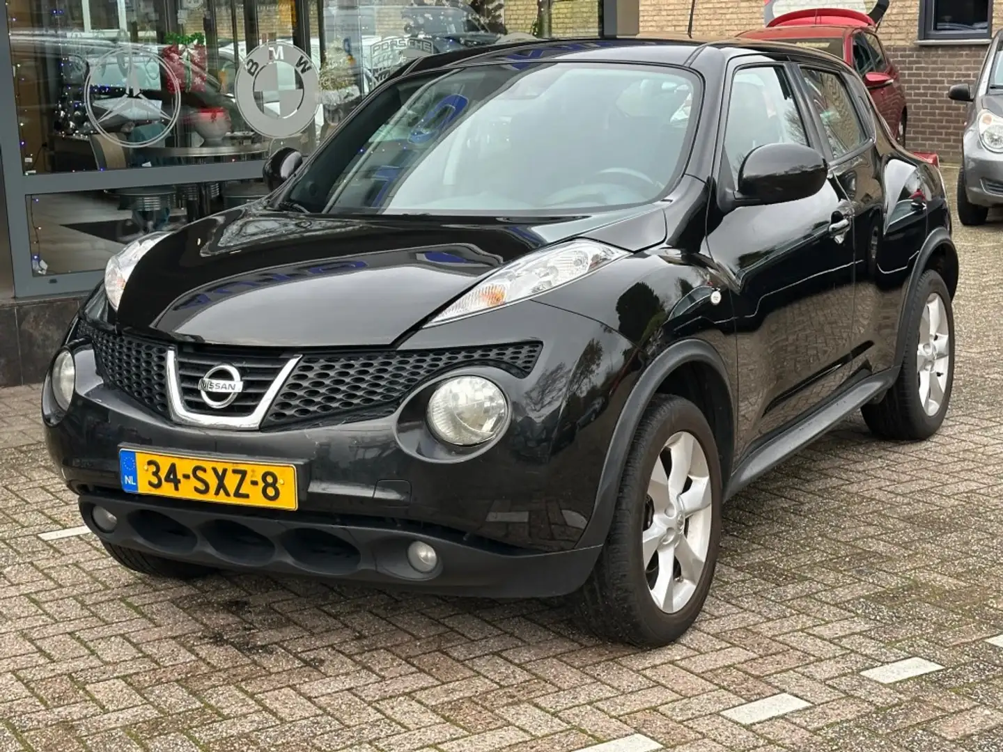 Nissan Juke 1.6 ACENTA ECO Navi camera Airco Schwarz - 2