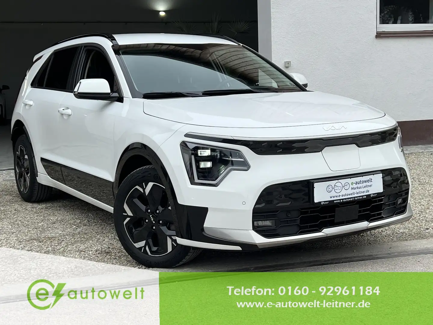 Kia Niro 64kWh Inspiration Wärmepumpe Drive-Wise-Paket h/k Blanc - 1
