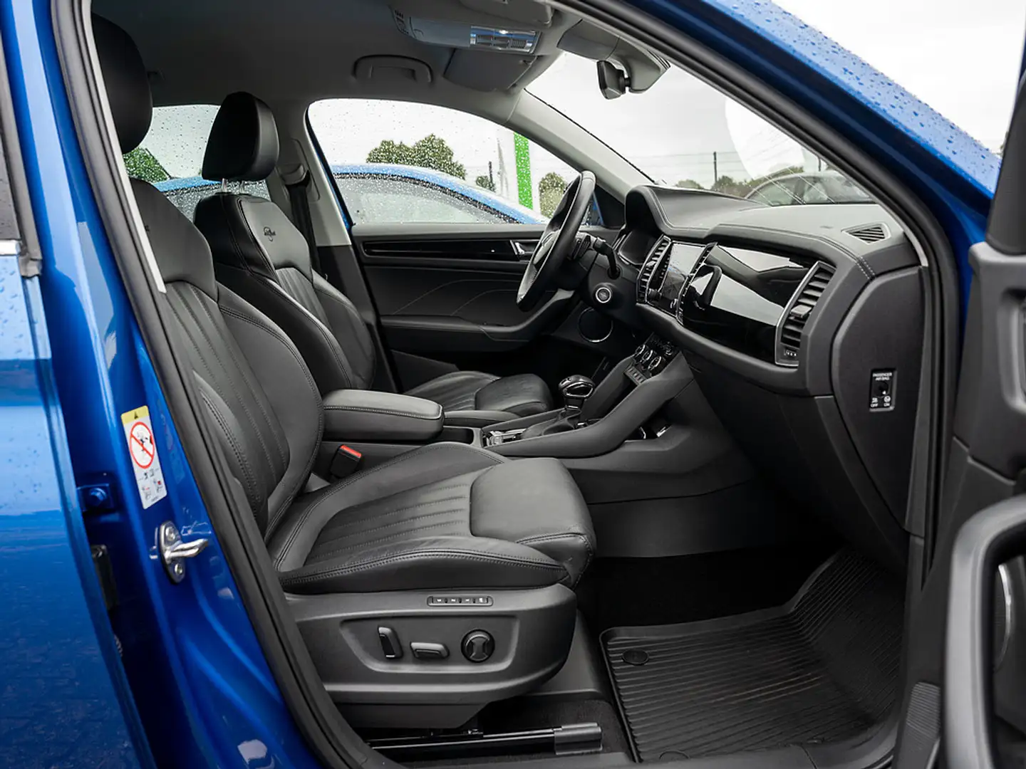 Skoda Kodiaq 2.0 TDI L&K Bleu - 2