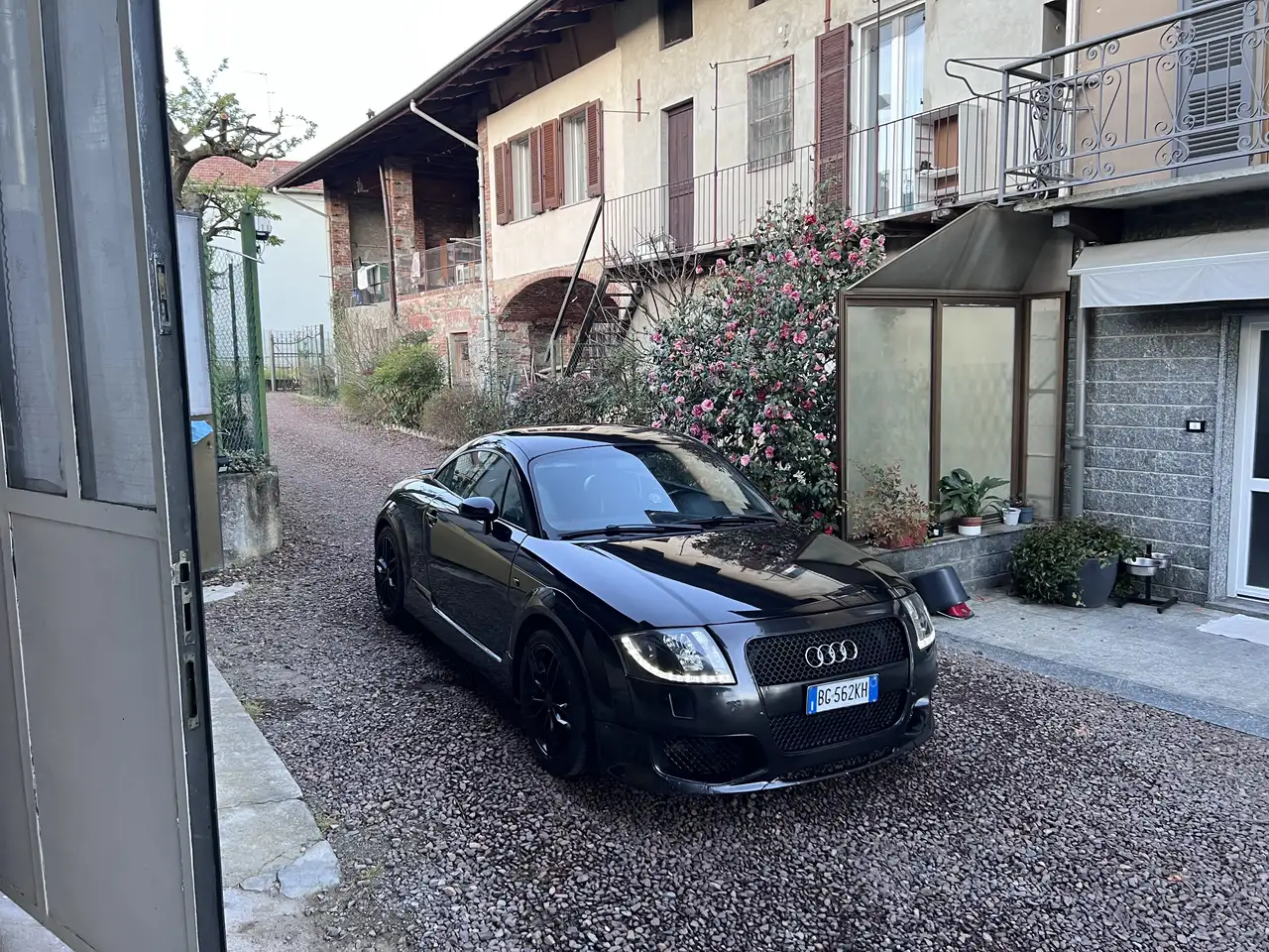 Audi TT 1.8t quattro 225cv, foto 4