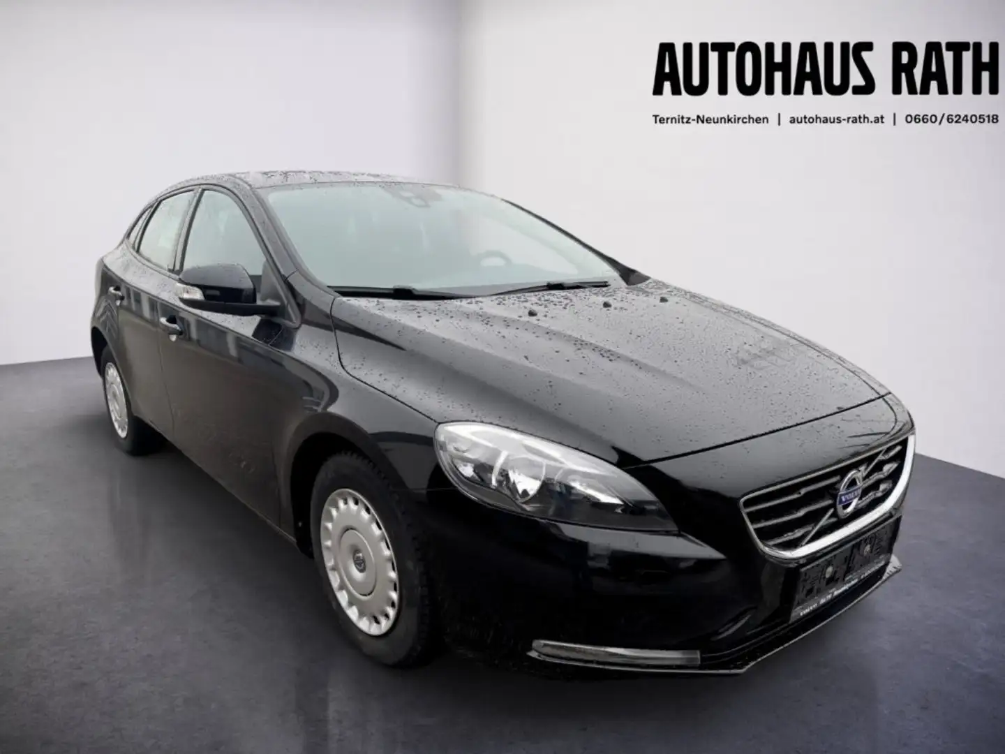 Volvo V40 D2 Kinetic Zwart - 2