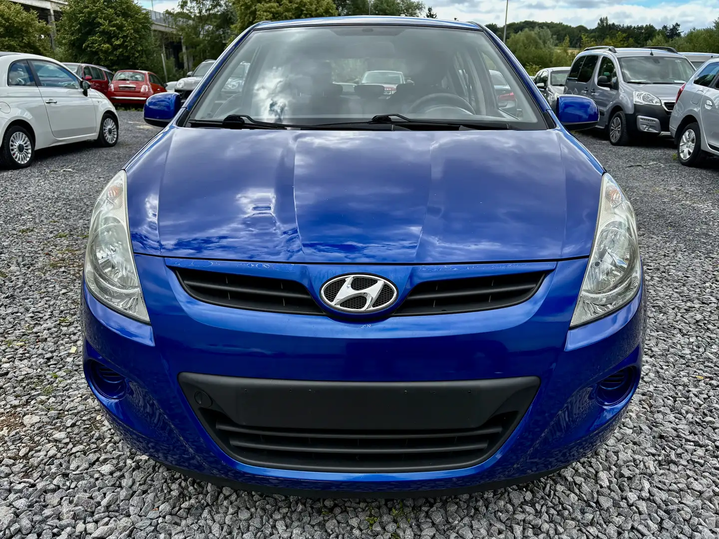 Hyundai i20 1.2i Comfort. AIRCO NAVI  bluetooth carplay Bleu - 2