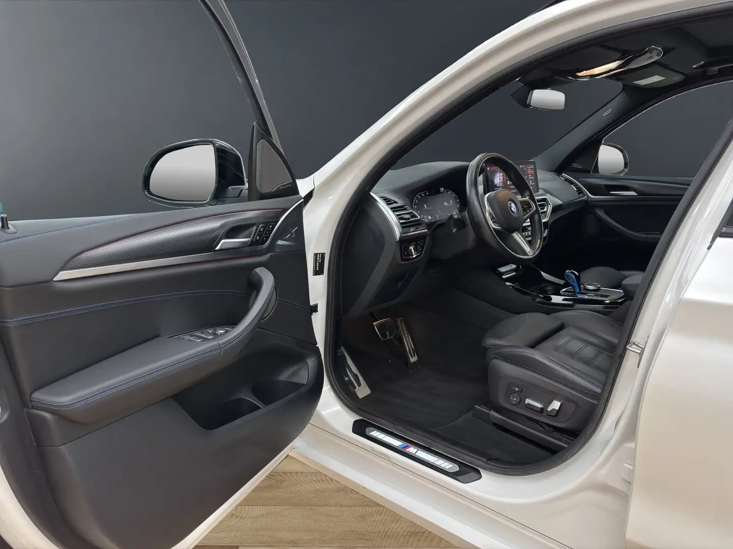 BMW iX3 [Impressive, M Sport, HUD, AHK, HK Sound] Weiß - 2
