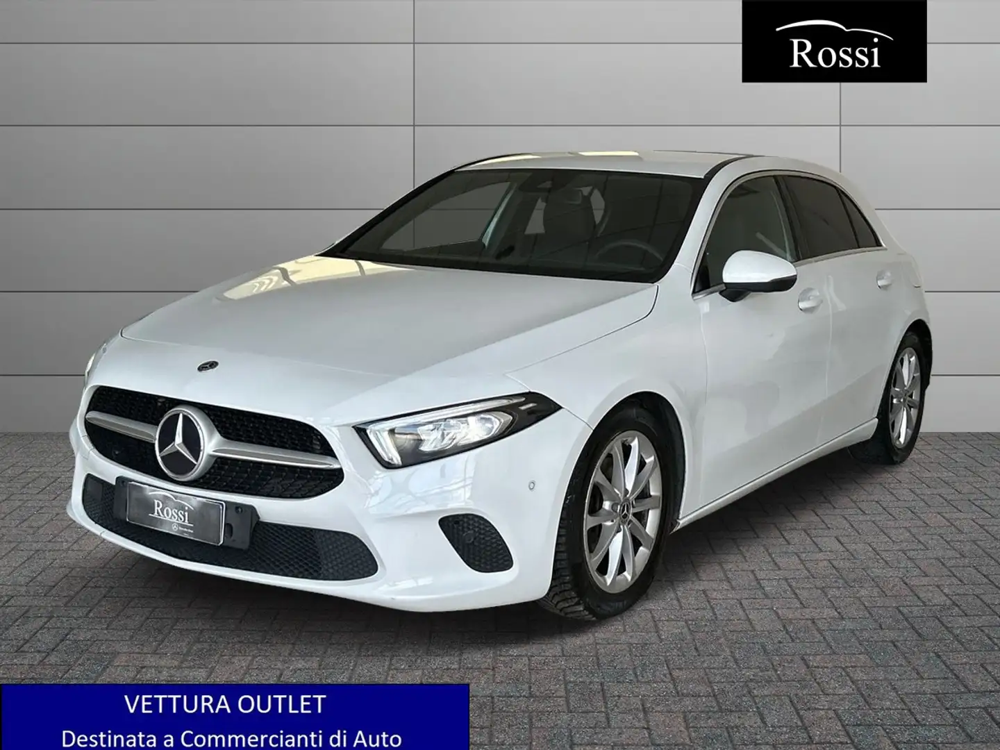 Mercedes-Benz A 180 d Sport auto White - 1