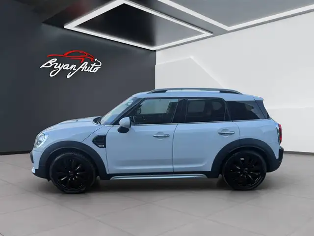 MINI Countryman view 6