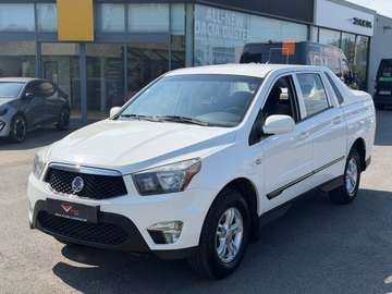 2.0 Turbo Xdi 4WD Quartz