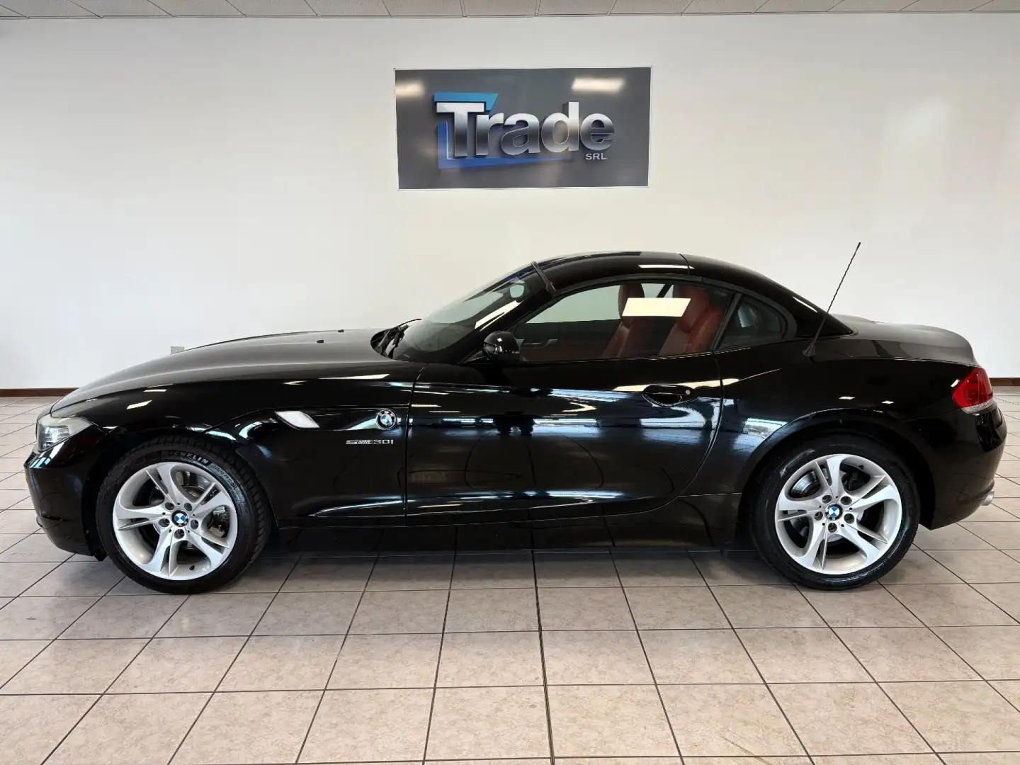 BMW Z4 Z4 sDrive30i Schwarz - 2