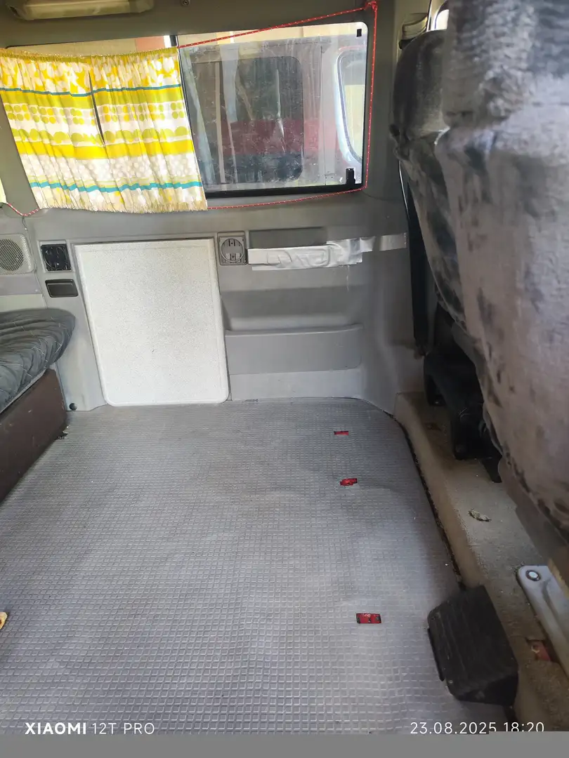 Volkswagen T4 Allstar T4 2.4 Allstar Hochdach WomoZul 4Betten Rot - 2