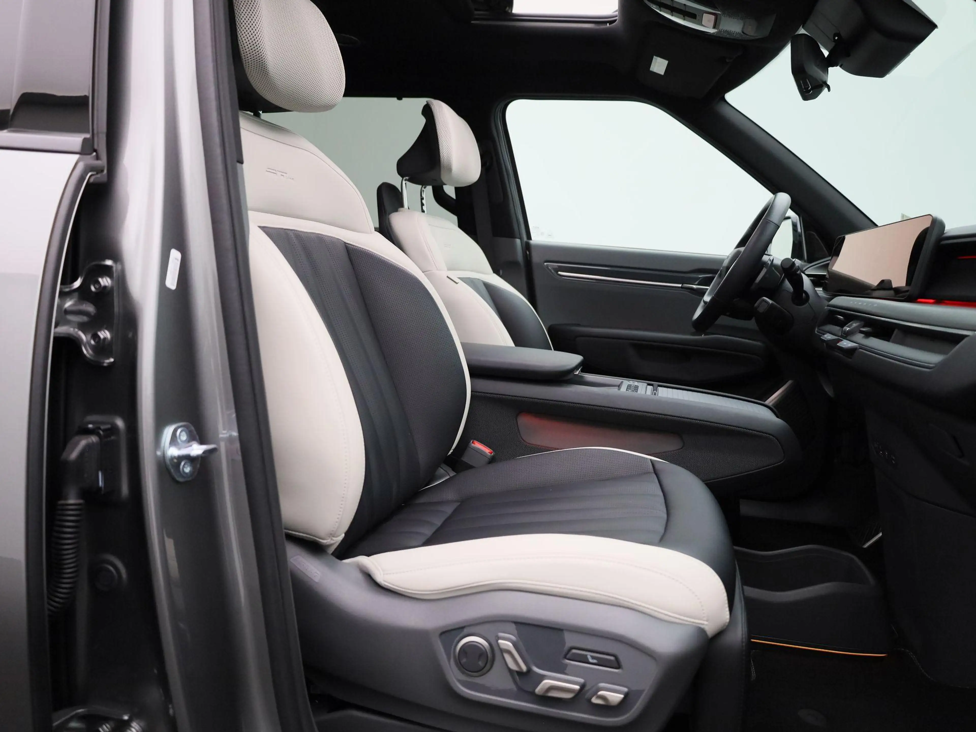 Kia EV9 GT-Line AWD 99.8 kWh 384 PK | LED Matrix | LM Velg — photo 11