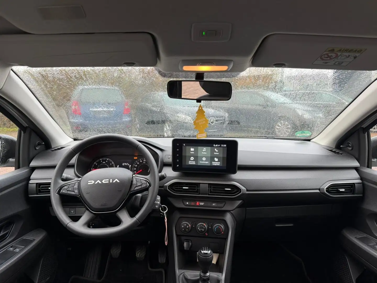 Dacia Sandero Essential+Klima+1.Hand+Tüv&Insp. Neu Weiß - 2