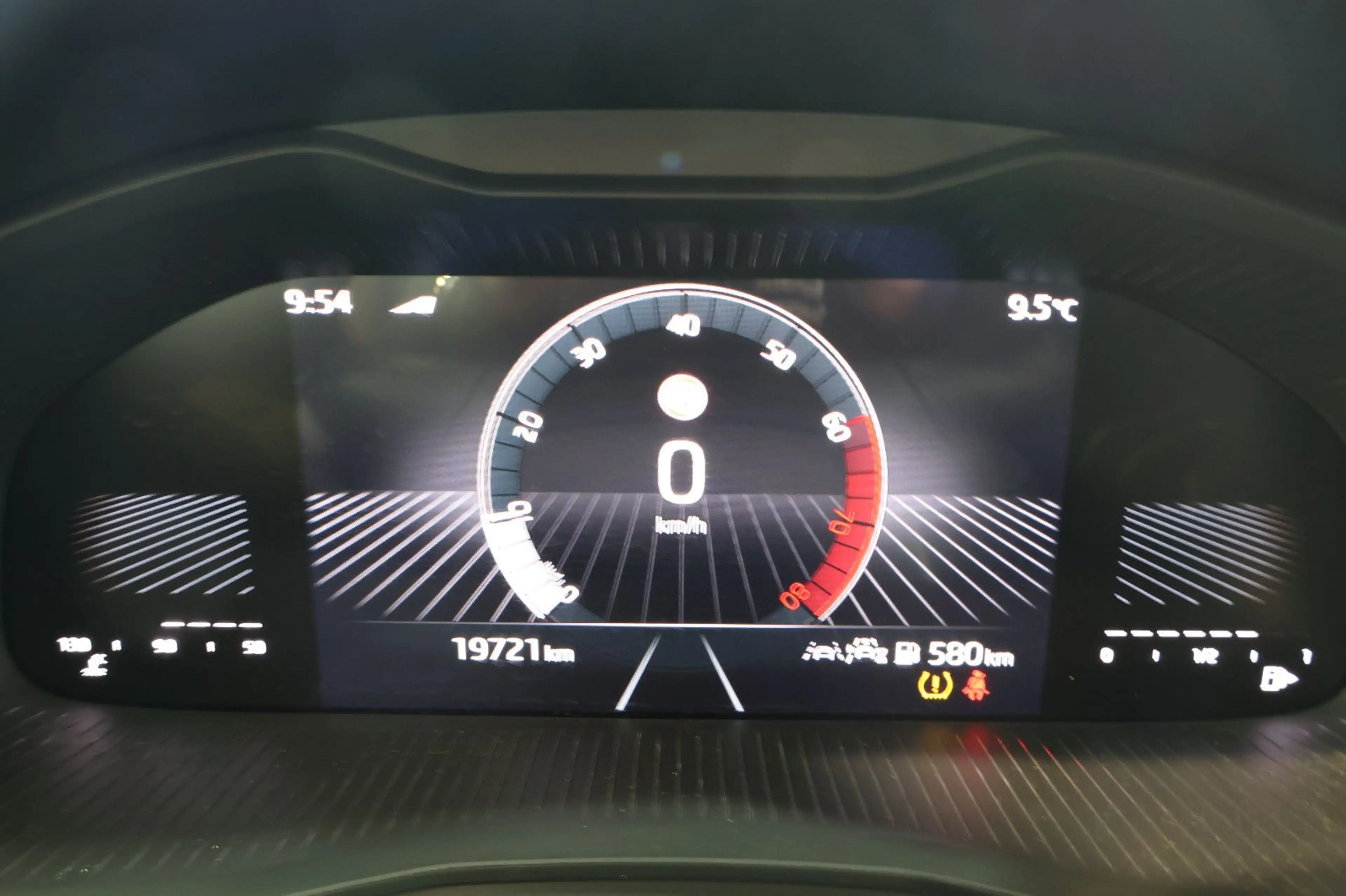 Skoda Kamiq 1.0 TSI Selection AID+KEY+KAM+LED+CARPLAY — photo 8