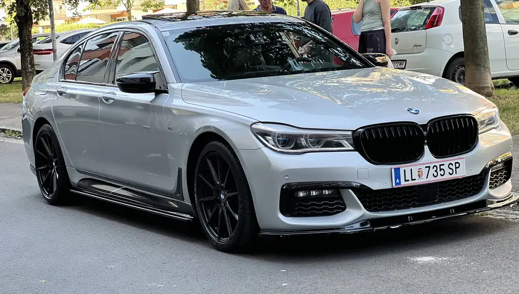 BMW 730 2017 из Европы — купить под ключ