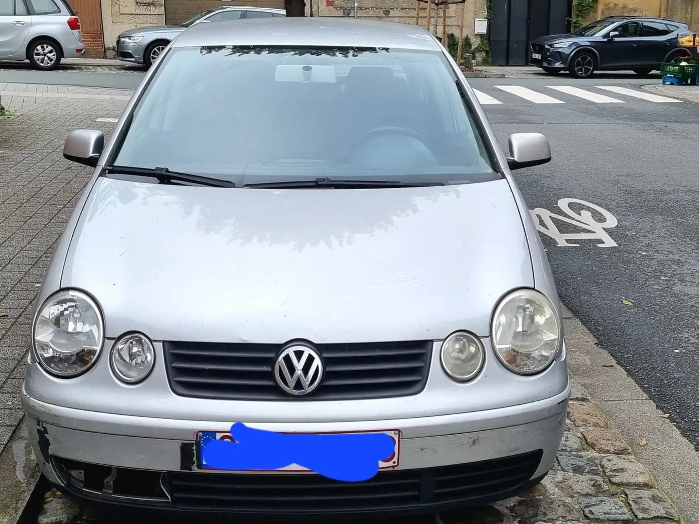 Volkswagen Polo 1.4 Gris - 1