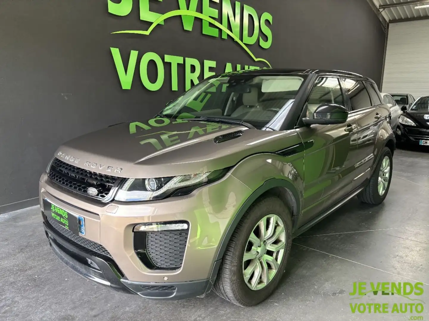 Land Rover Range Rover Evoque RR HSE R Dynamic Beige - 1