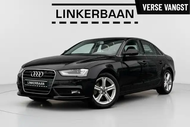 Audi A4 Limousine 1.8 TFSI Business Edition | Schuifdak |