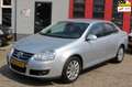 Volkswagen Jetta 1.6 FSI Comfortline , Airco . Cr Control, Trekhaak Grijs - thumbnail 1