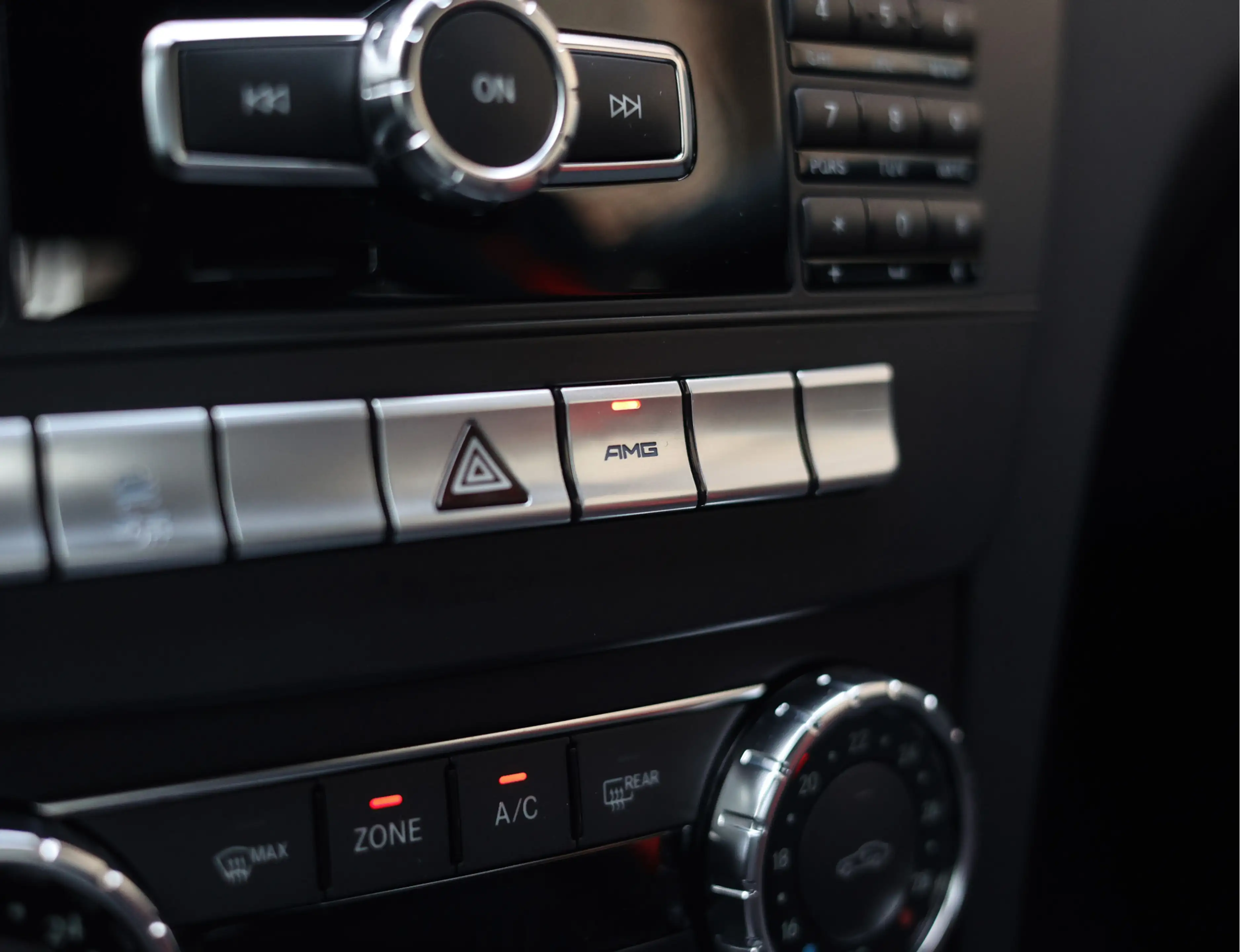 Mercedes-Benz C 63 AMG Coupé Black Series — photo 49