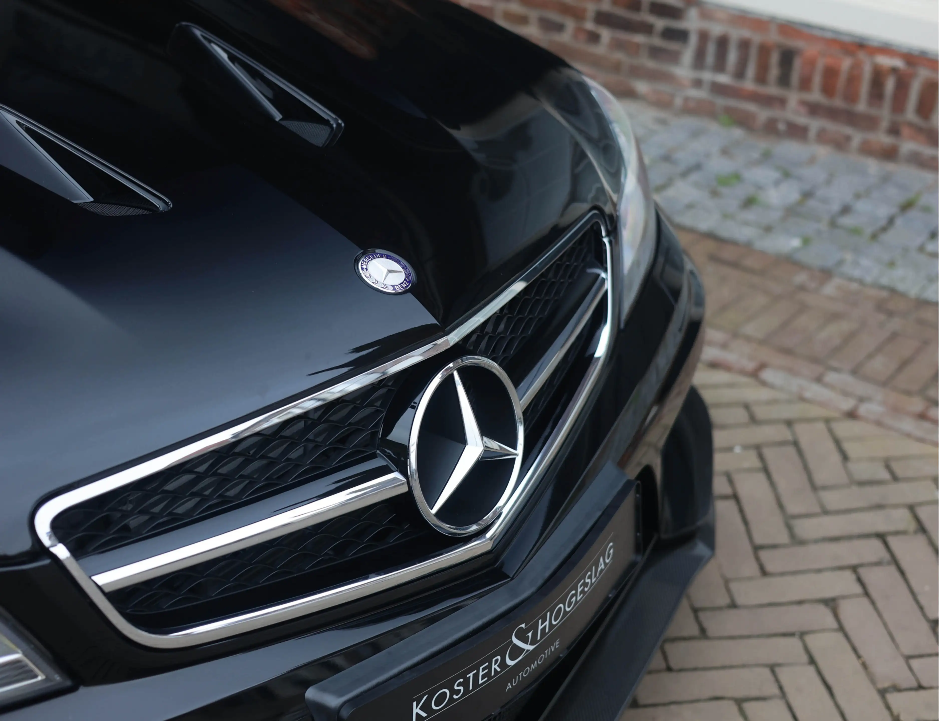 Mercedes-Benz C 63 AMG Coupé Black Series — photo 34