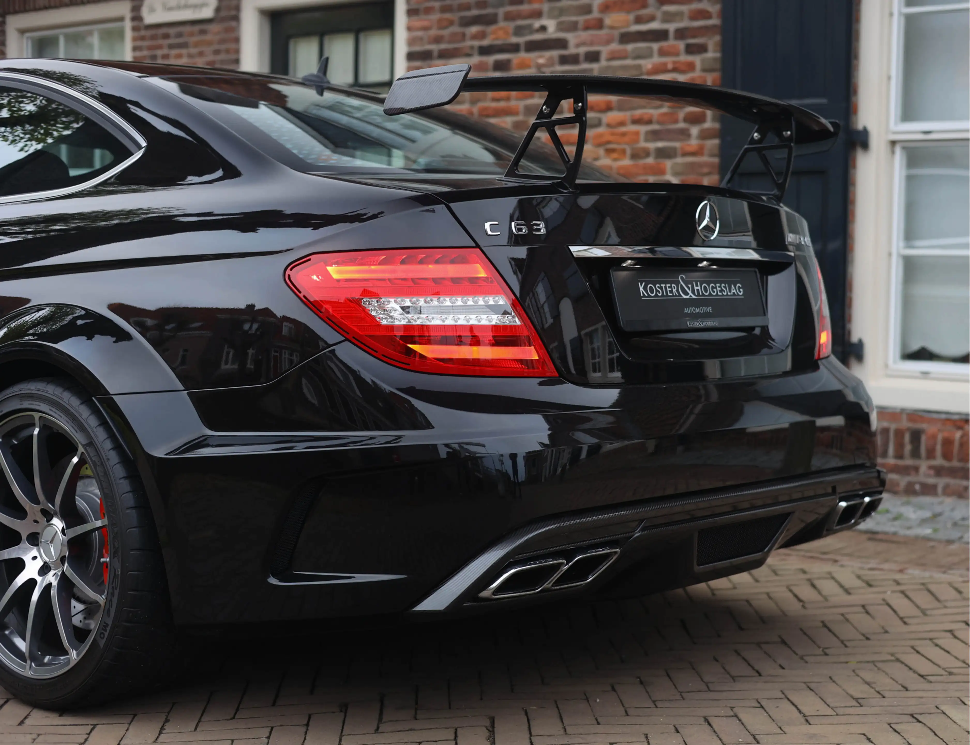 Mercedes-Benz C 63 AMG Coupé Black Series — photo 30