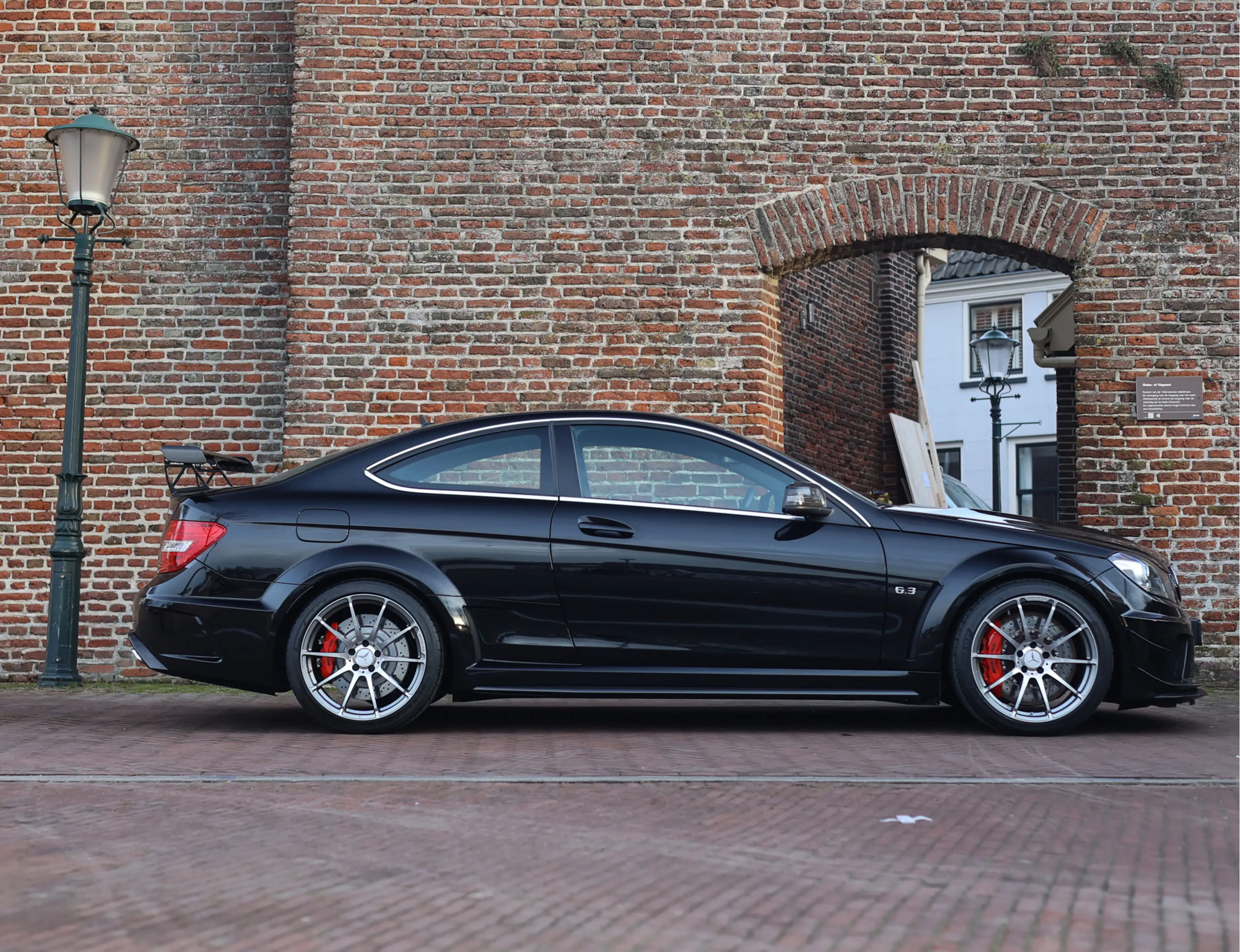 Mercedes-Benz C 63 AMG Coupé Black Series — photo 15