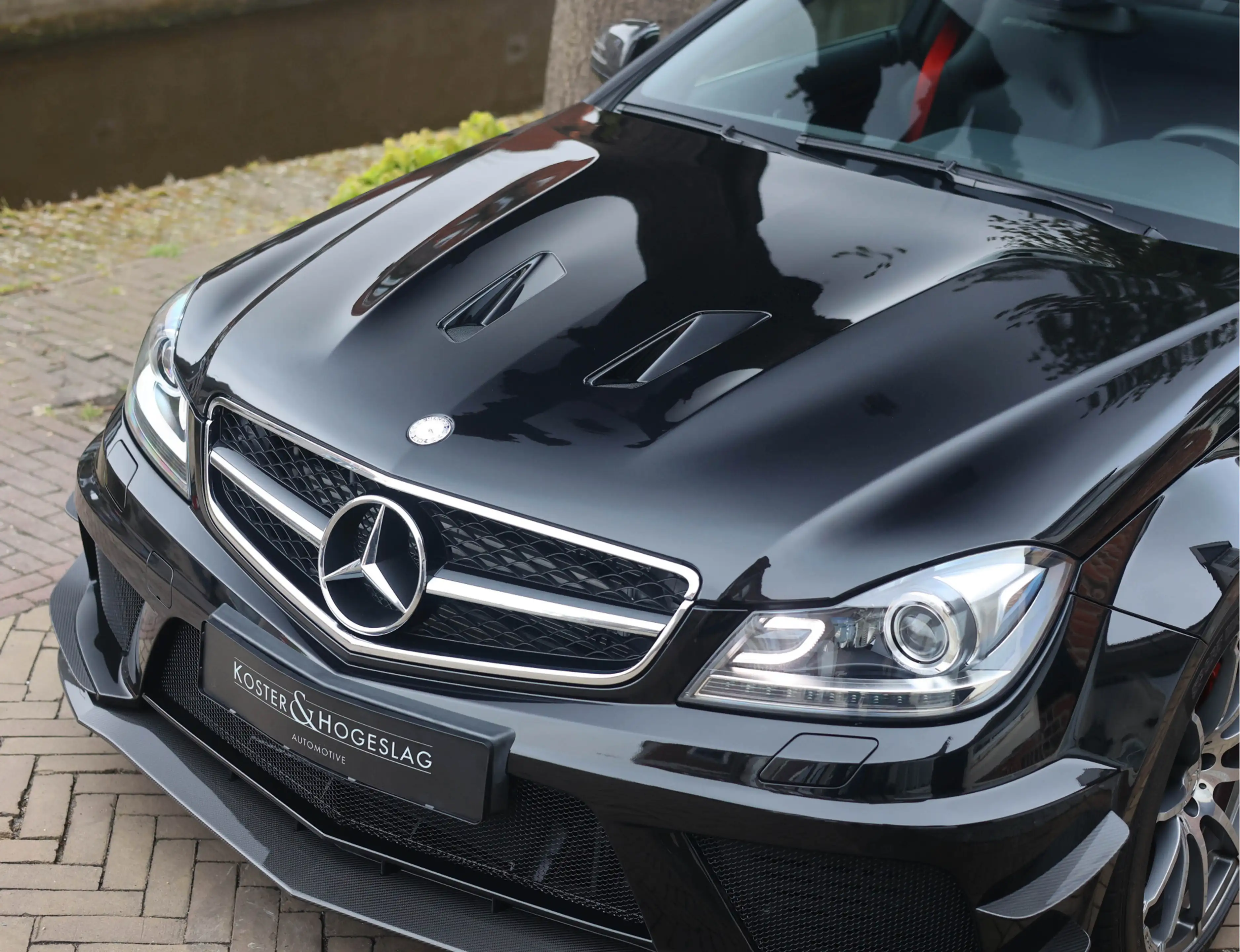 Mercedes-Benz C 63 AMG Coupé Black Series — photo 12