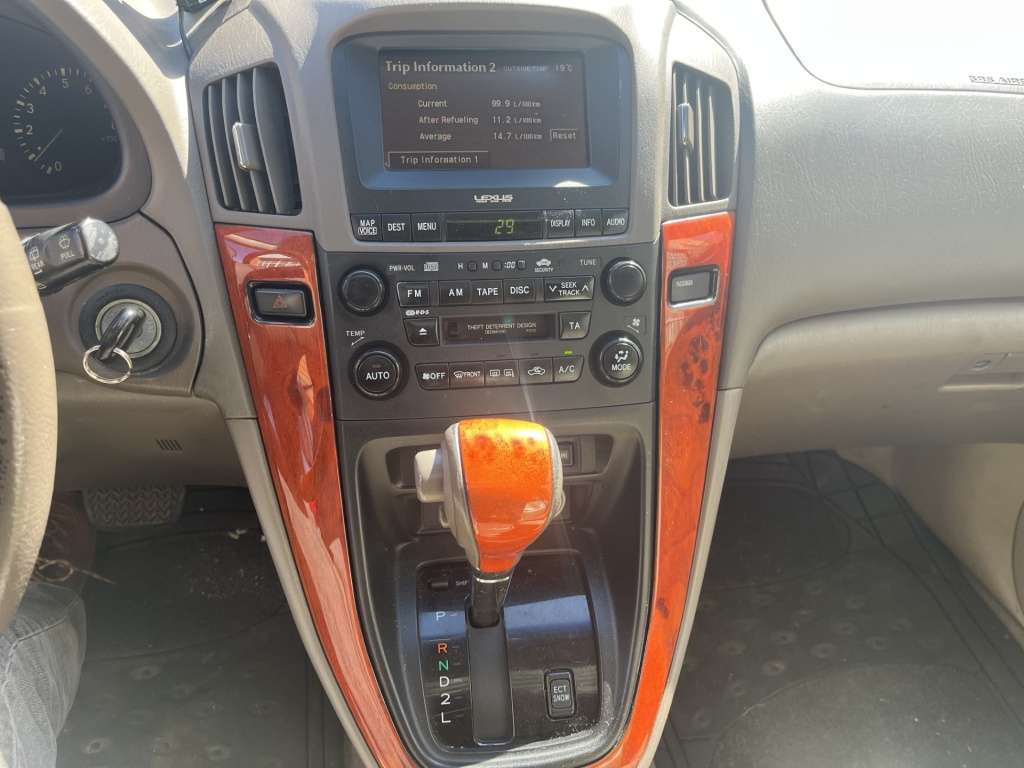 Lexus RX 300 Luxury - foto 1