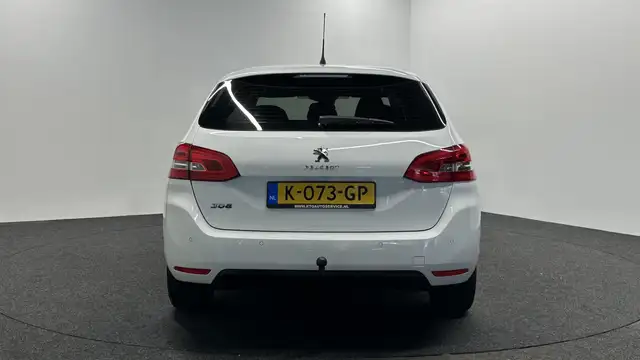 Peugeot 308 SW view 11
