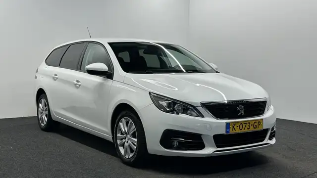 Peugeot 308 SW view 8