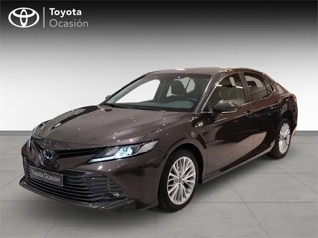 Toyota Camry Sedan Advance 220H Automático (e-CVT)