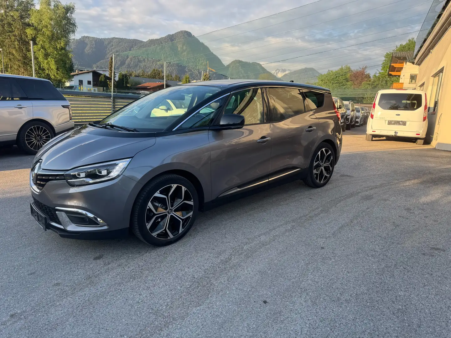 Renault Scenic Grand Intens Grau - 2