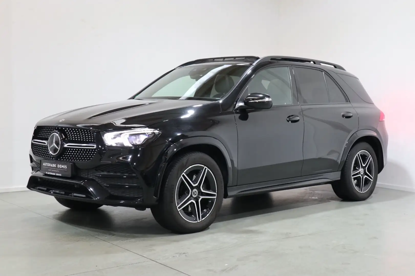 Mercedes-Benz GLE 400 d 4M/AMG Line /360/AHK/PANO/BURM/MEM/DIS Schwarz - 2