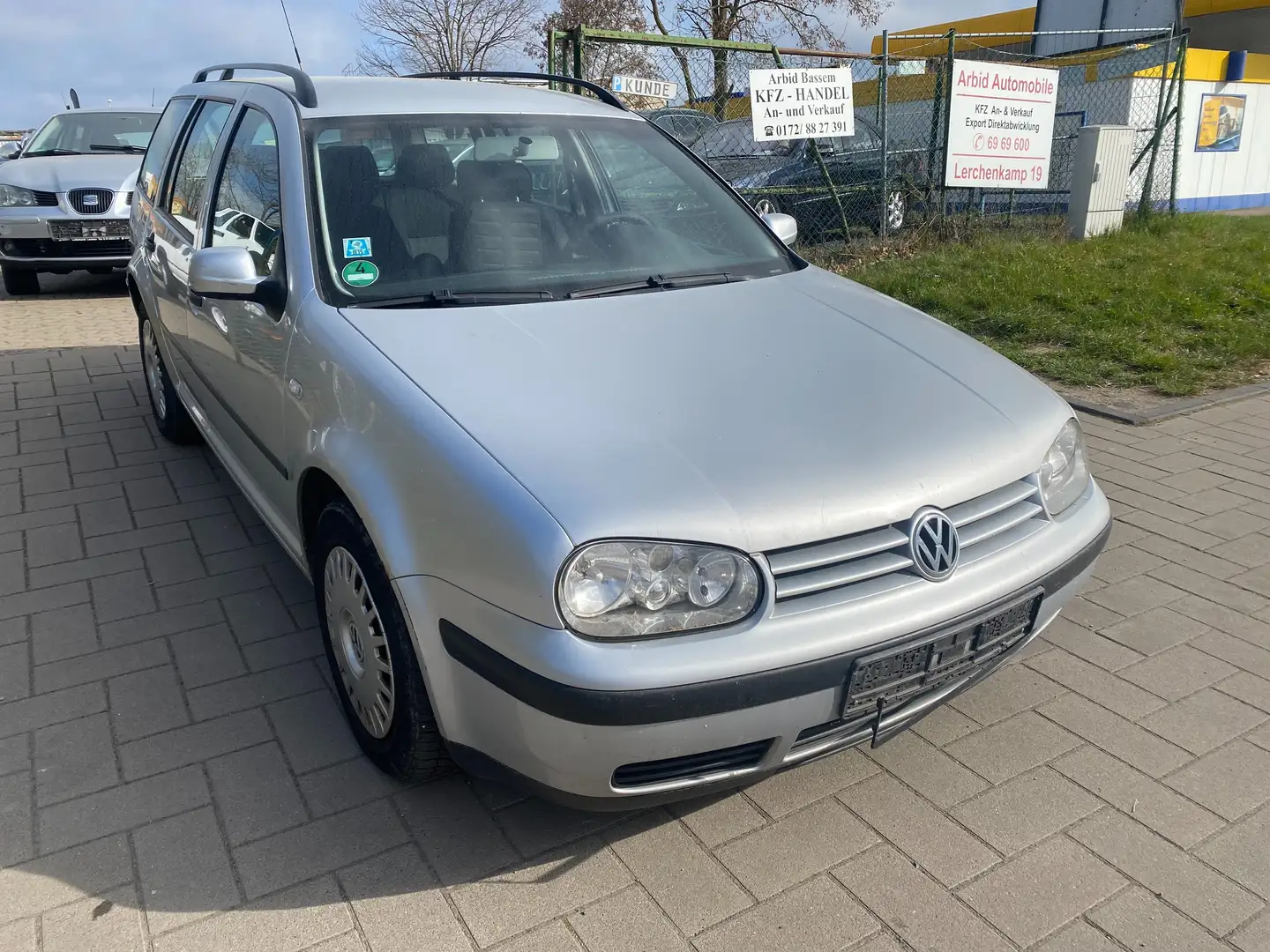 Volkswagen Golf Variant Atlantic Grijs - 2