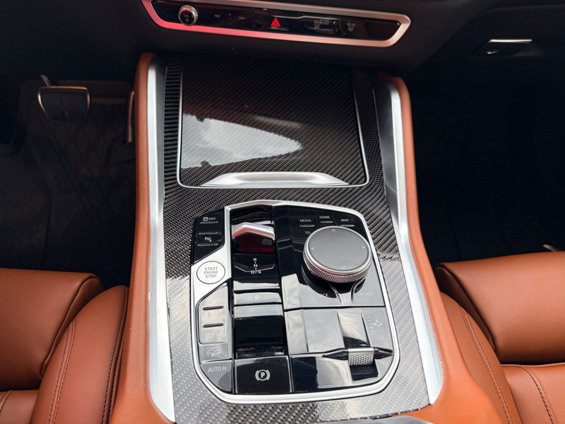 BMW X6 xDrive40d/MPaket/22"/Pano/Carbon/LED — photo 14