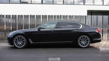 LI xDrive V12