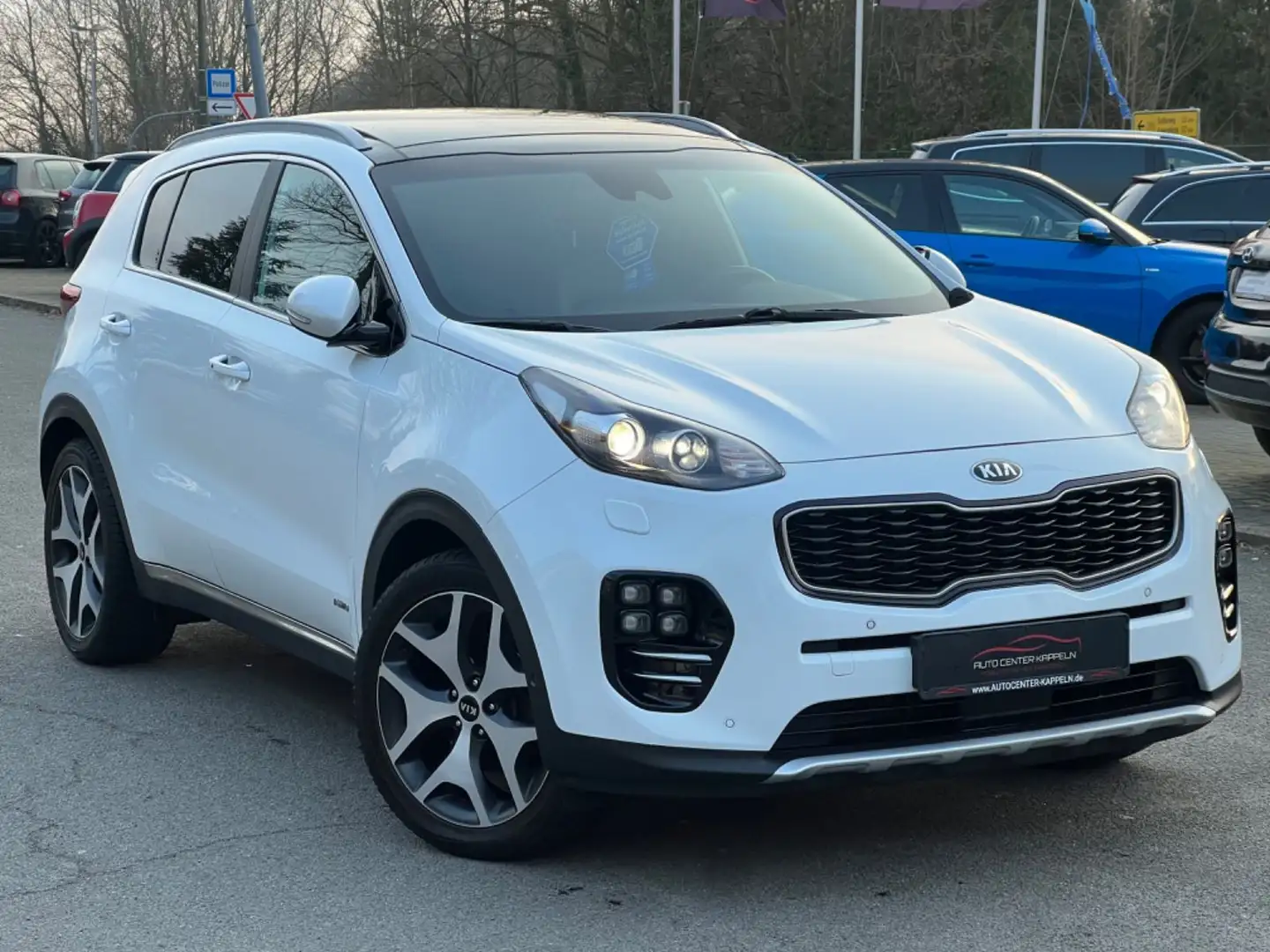 Kia Sportage GT-Line 4WD (AHK-Pano-NAVI-XEN-KAMERA) Weiß - 1