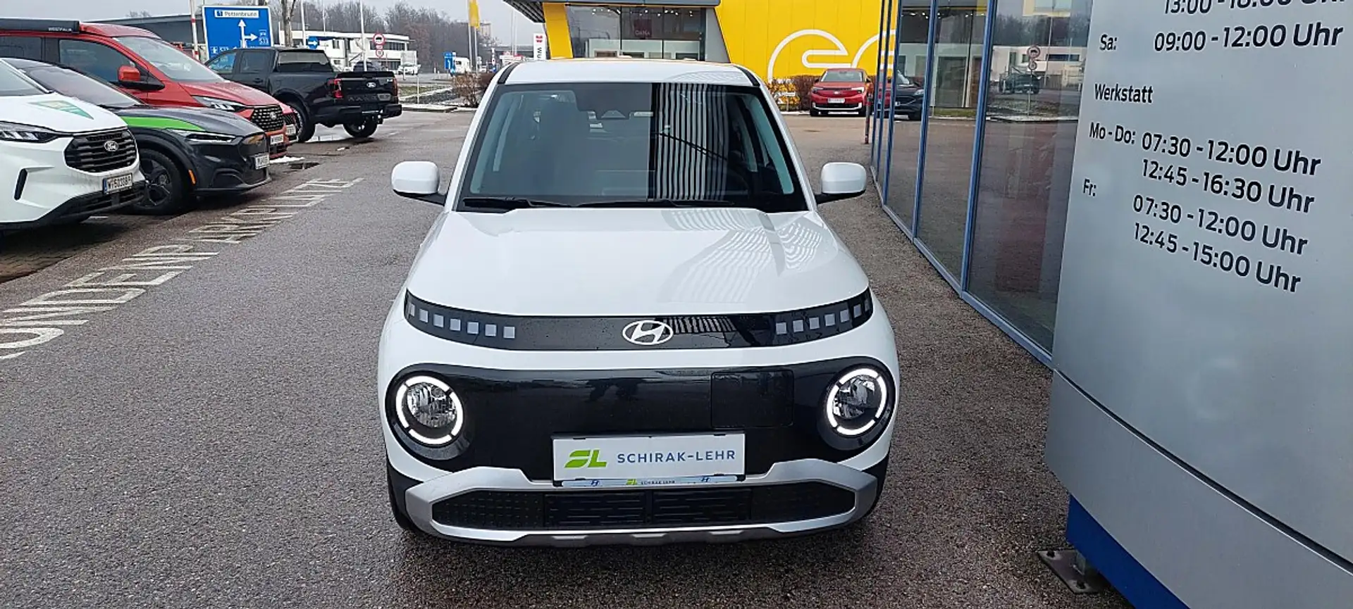 Hyundai Inster 42kWh Smart Line Weiß - 2